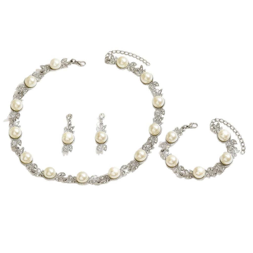 Retro Pearl Jewelry Set: Necklace, Earrings & Bracelet for Bridal Accessories