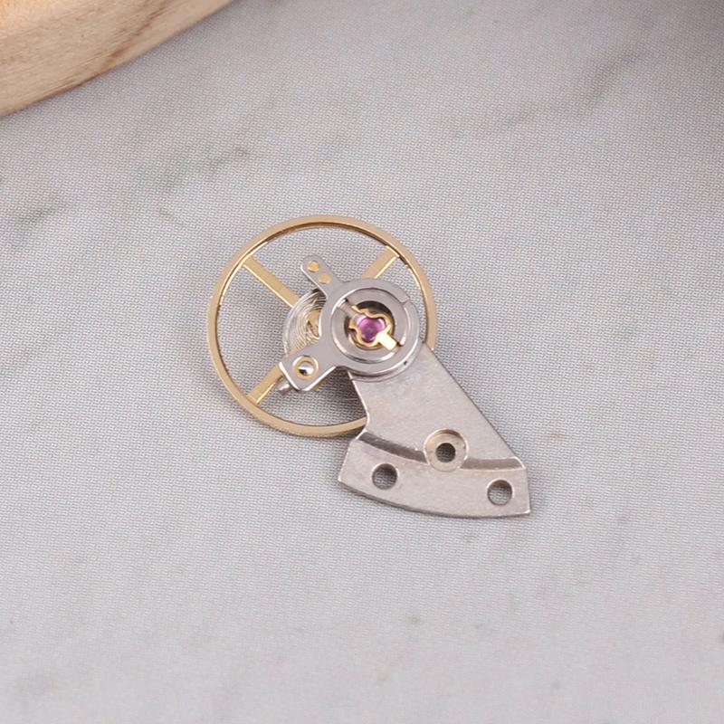 Watch Accessories Domestic Balance Wheel 8205 8213 Movement Balance Wheel Assembly Set Including Swing Clamp Plate Repair Parts