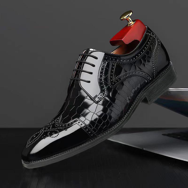 Мужские туфли броги Модная обувь из кожи с крокодиловым узором Повседневные оксфорды Роскошная свадебная обувь для мужчин Деловая обувь для платья