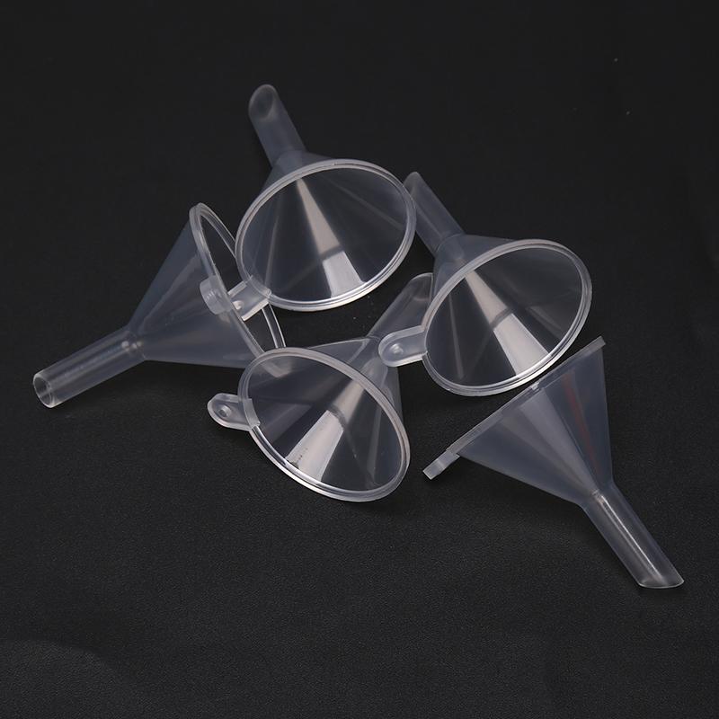 5Pcs Small Plastic For Perfume Diffuser Bottle Mini Liquid Oil Funnels Lab
