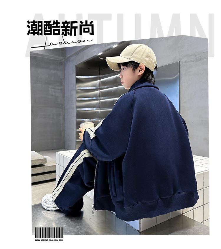 Boys' Spring and Autumn Set 2026 New Children's Spring and Autumn Sportswear, Two piece Set for Boys' Spring, Cool, Handsome, and Trendy