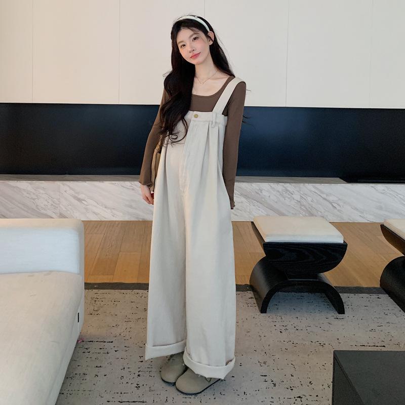2026 Spring Maternity Set: Washed Denim Overalls & Bell Sleeve Layered Top