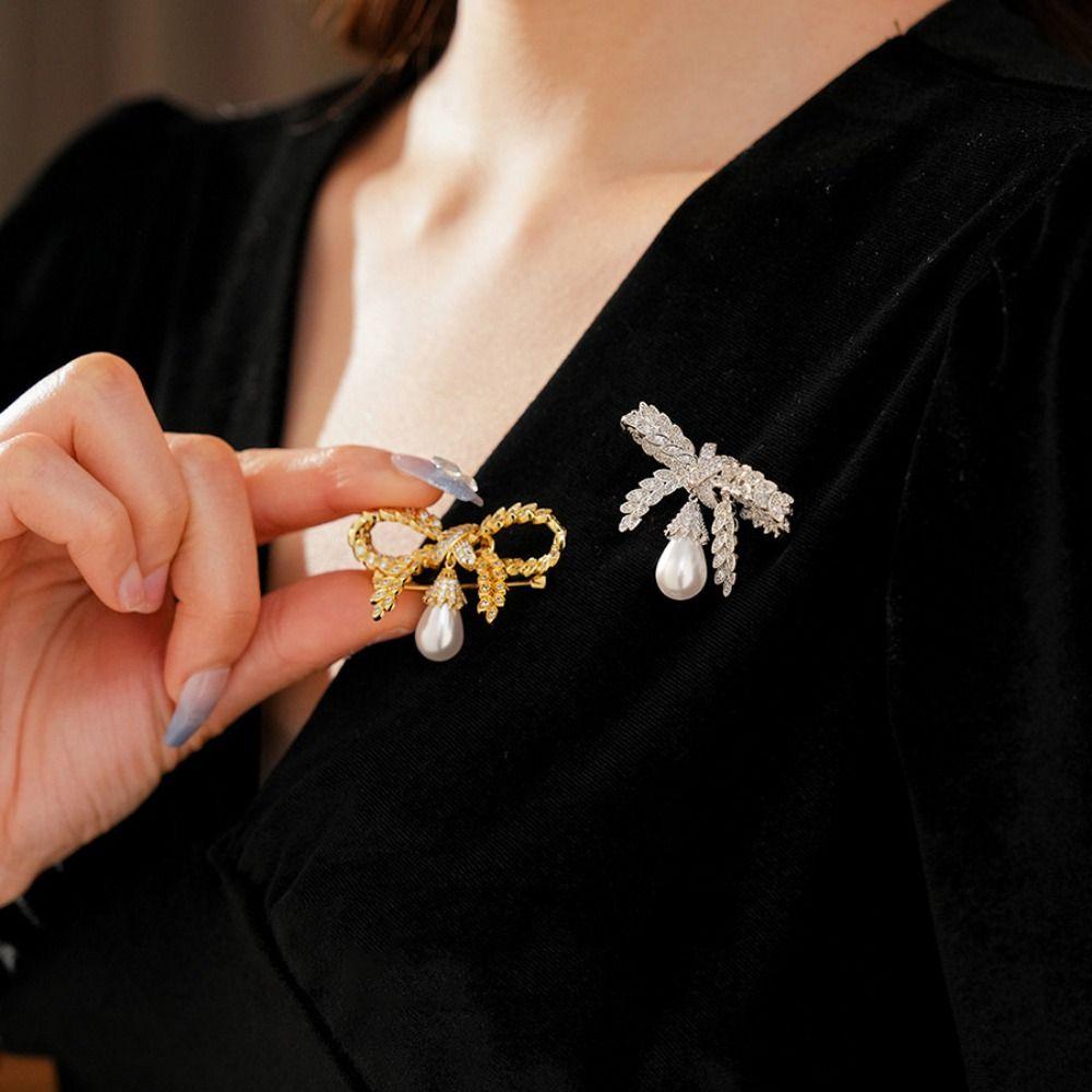 Full Rhinestone Rhinestone Butterfly Brooch Korean Style Alloy Suit Collar Pin Badge Jewelry Accessories Rhinestone Brooch Girls