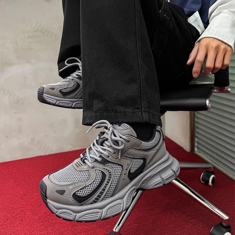 Мода 2025 Осень Новые Мужские Сетчатые Дышащие Низкие Кроссовки на Толстой Подошве Повседневная Спортивная Обувь Модный Тренд Универсальные Удобные Массивные кроссовки