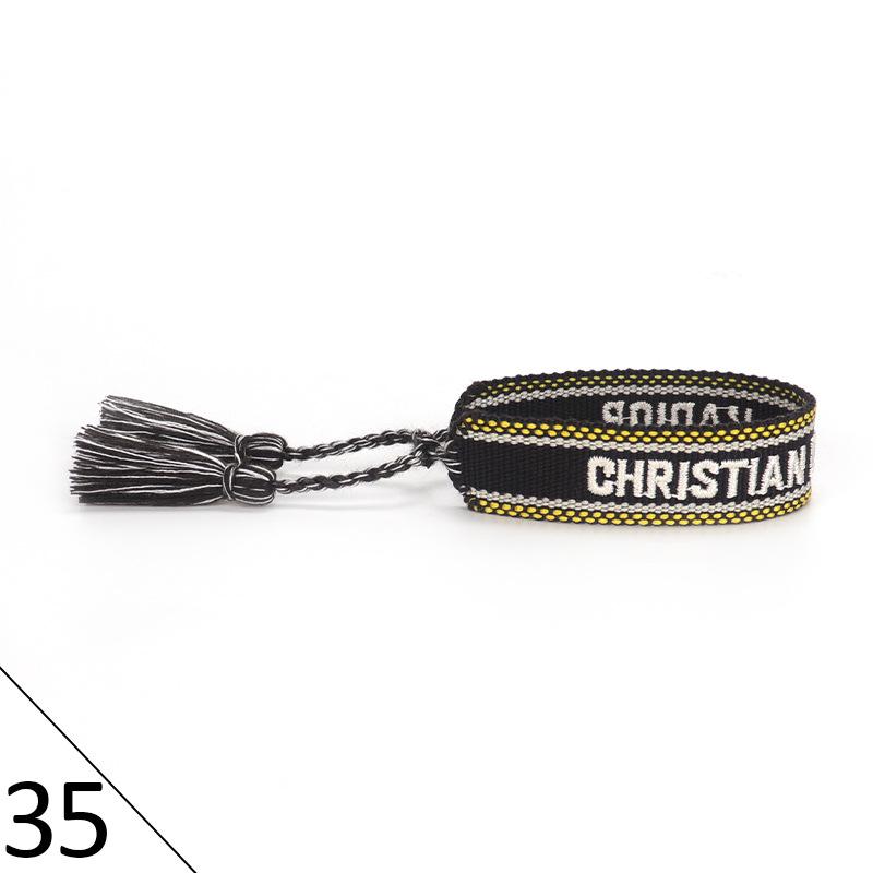 Браслет дружбы ручной работы с вышивкой и кисточками для женщин