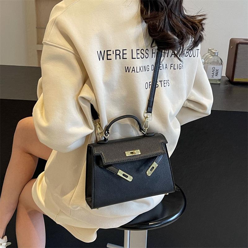 New Fashionable Solid Color Cross Pattern Portable Shoulder Oblique Span Trendy Women's Bag