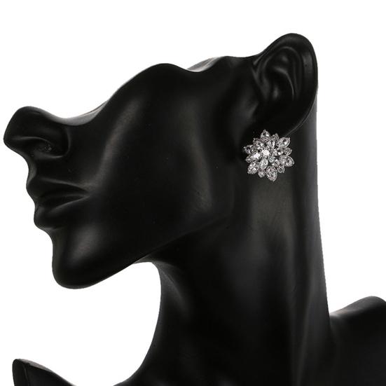 1 пара женских модных сережек-гвоздиков с цветочным узором и инкрустацией из кубического циркония для свадебной вечеринки