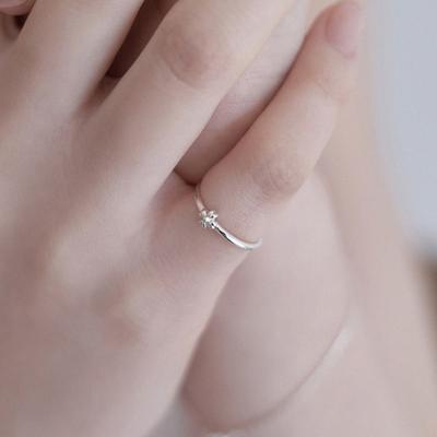 ЕЩЕ ОДНА КЛЕТКА Кольцо с клевером и сердцем, моно