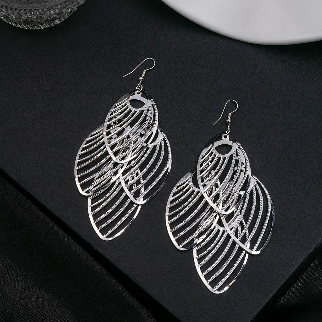 Simple Leaf Hollow Earrings, Exaggerated And Creative Multi-Layer Five-Pointed Star Long Fringed Earrings