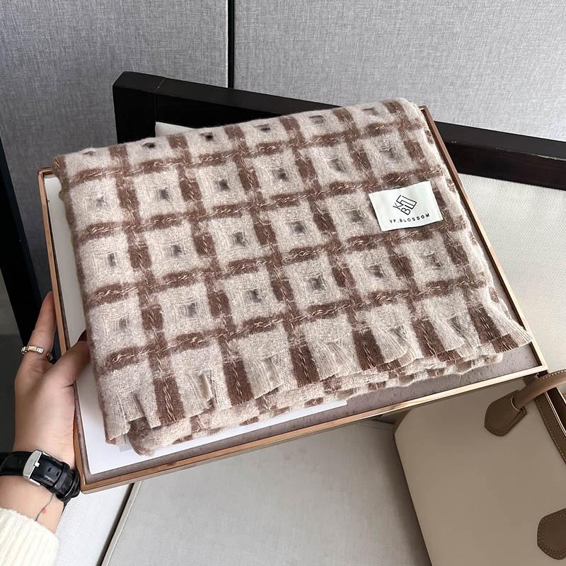 New Korean Version Scarves for Men and Women In Autumn and Winter, Checkered Couple Dual-purpose Warm and Windproof Scarf Shawl