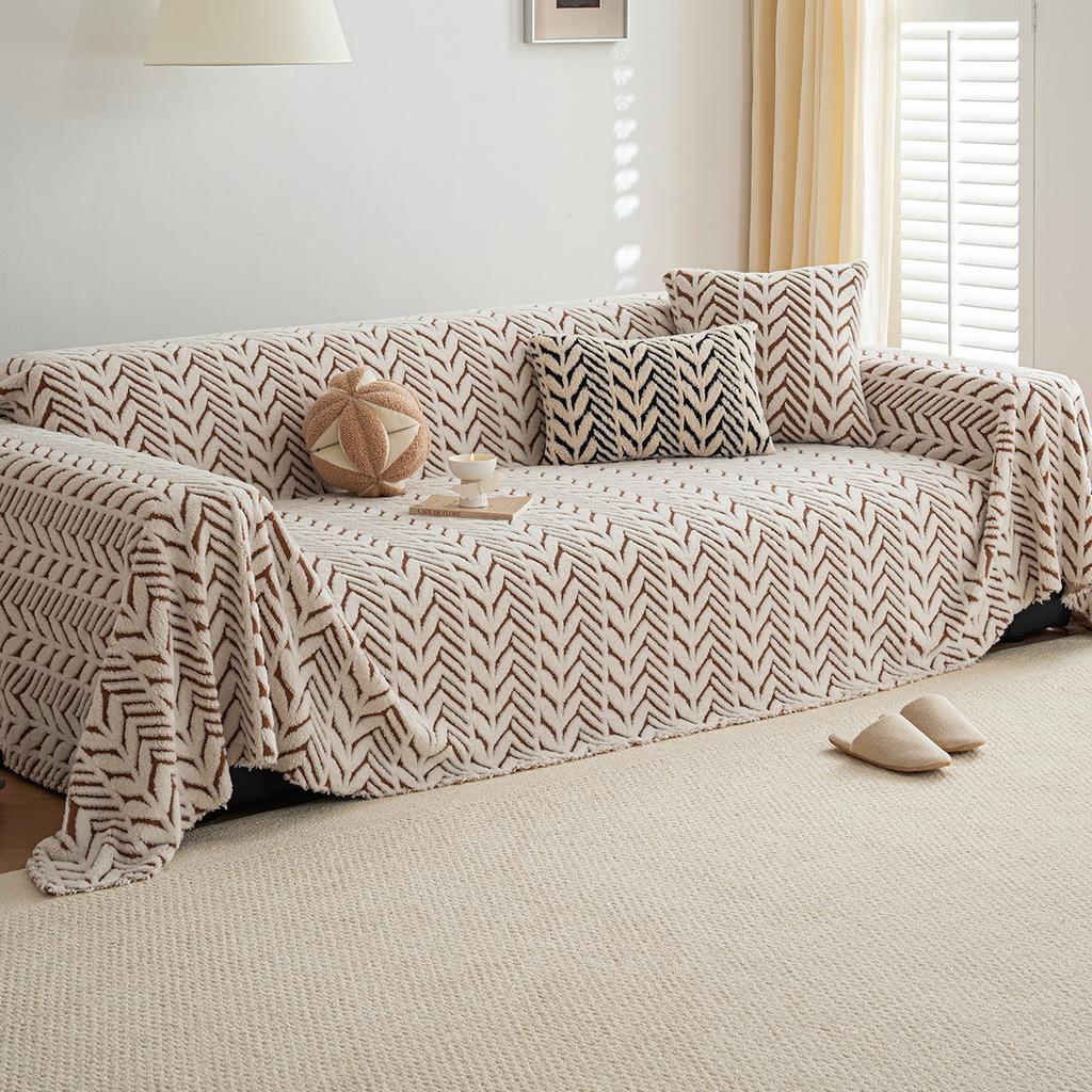 Плюшевый чехол-плед для дивана - Мягкий, уютный дизайн с волнообразным узором, плотный протектор для гостиной, спальни, декора, подходит для одноместных и четырехместных диванов