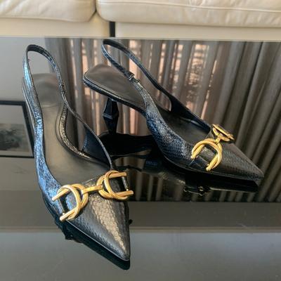 Черные туфли-лодочки Элегантные женские туфли на высоком каблуке из металлической кожи на высоком каблуке-шпильке с острым носком Летняя женская обувь с открытой пяткой