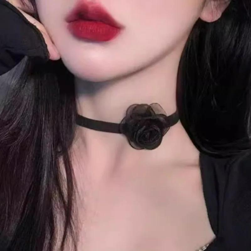 Lady Elegant Mesh Flower Necklace Women Comfortable Red Black Neck Ornaments Girls Lightweight Rose Necklace Party Gift Giving
