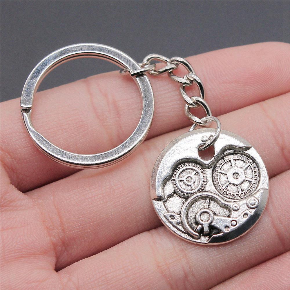 Инструменты Gear Киберпанк Брелок Мужские украшения День матери Оригинальные художественные принадлежности