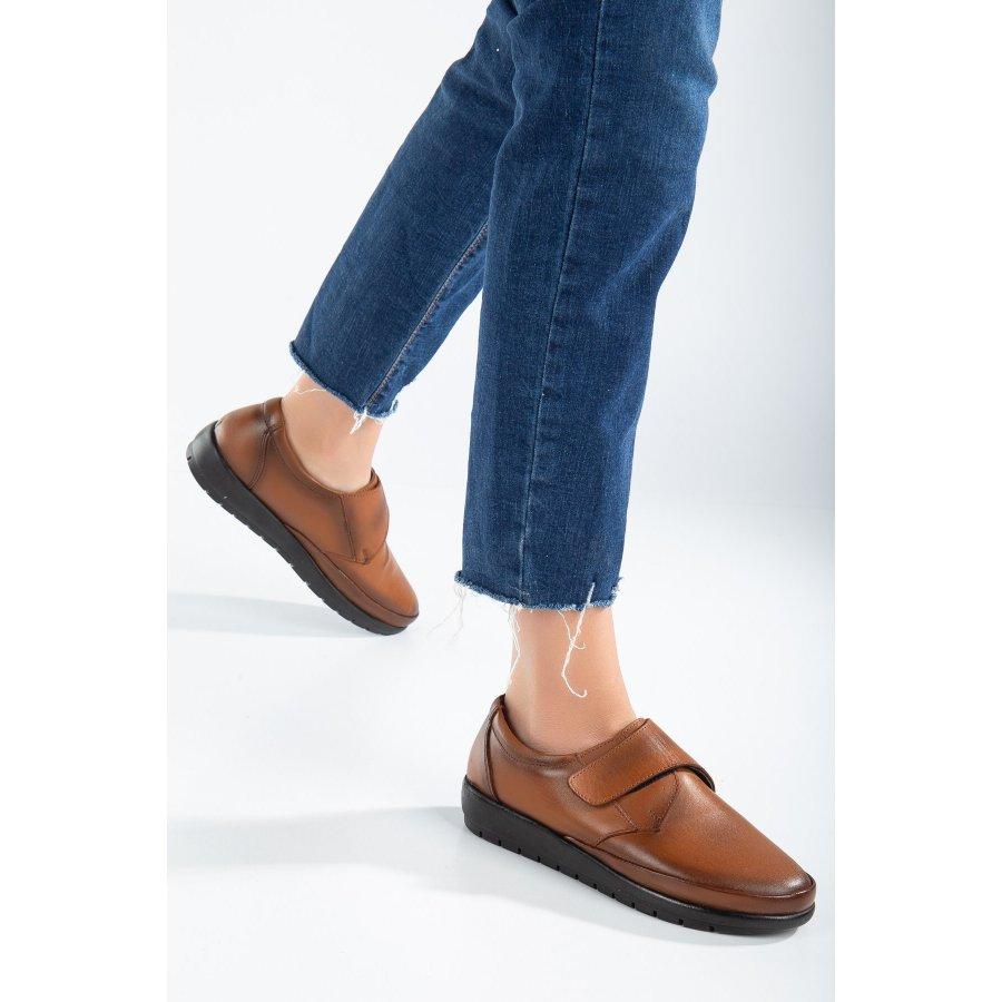 Женская удобная повседневная обувь из натуральной кожи