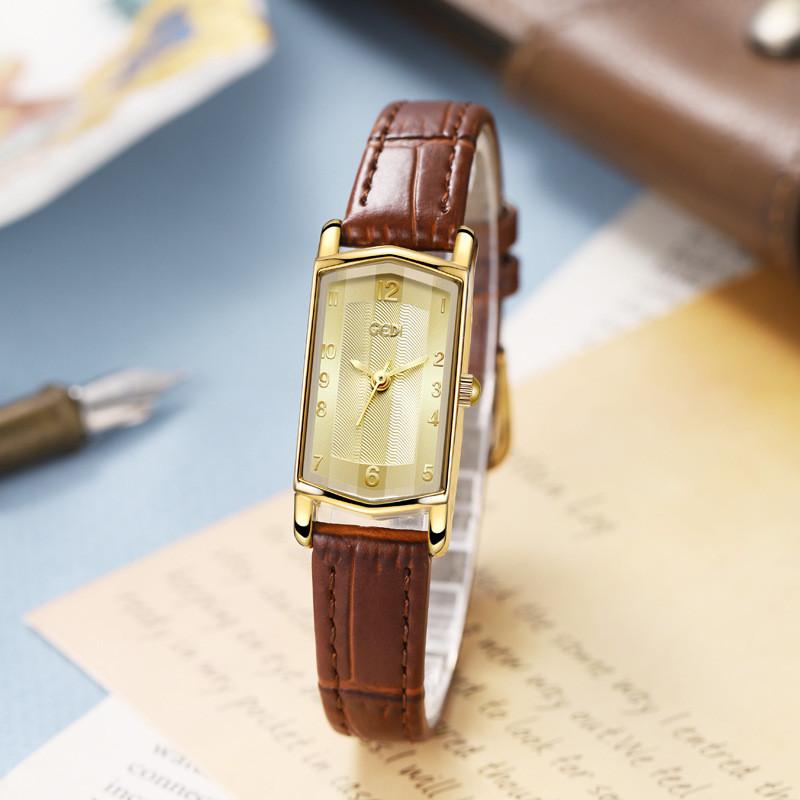 Gedi Ladies Rectangular Leather Watch With 30m Water Resistance For Fashion