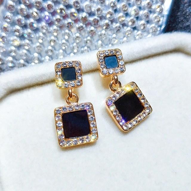 Crystal Black Acrylic Star Heart Round Circle Square Triangle Bow Earrings for Women Party Geometry Trendy Jewelry