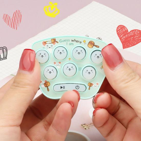 Game Console Mini Size Fall Resistant Plastic Game Machine Key Chain for Decoration