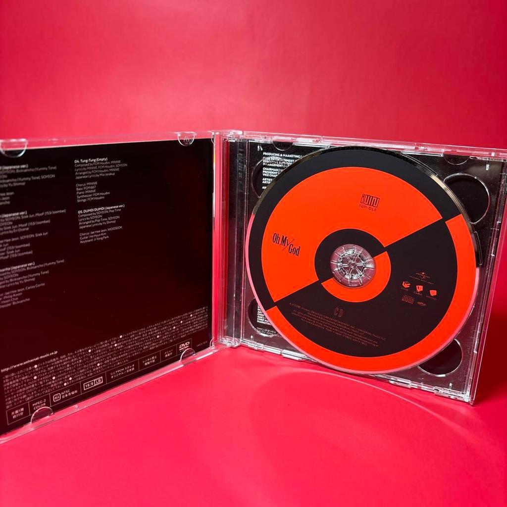 [Б/У] Первый тираж A (грамм) с Оби (CD DVD) I-DLE О боже мой CD DVD