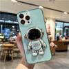 Transparent Plating Astronaut Holder Phone Case For iPhone 11 12 13 14 15 Pro Max XR XS Soft TPU On SE2 6S 7 8 Plus Stand Cover