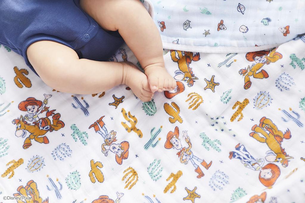 Aden Anais Dream Blanket Japanese Genuine Disney Toy Story Classic Dream Blanket ADBC10027DI 120 X 120cm Muslin Cotton Classic Dream Blanket 1 Piece