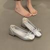 Балетки бантик мягкая подошва милые красивые женщины новая женская обувь оптом квадратный носок толстый каблук ретро легкий вырез одинарные туфли