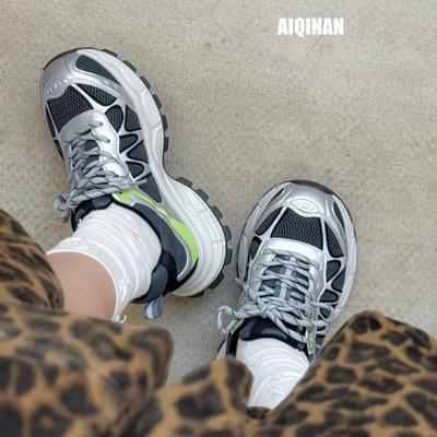 Женская обувь – Кроссовки