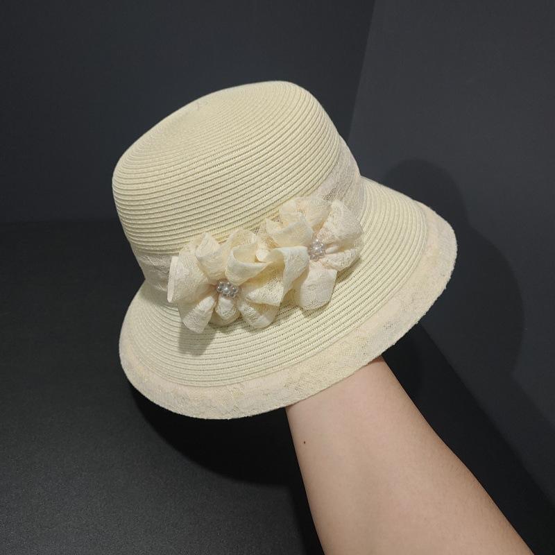 Spring and summer straw woven lace flower straw hat women's fashion breathable sunshade sunscreen hat seaside beach sun hat
