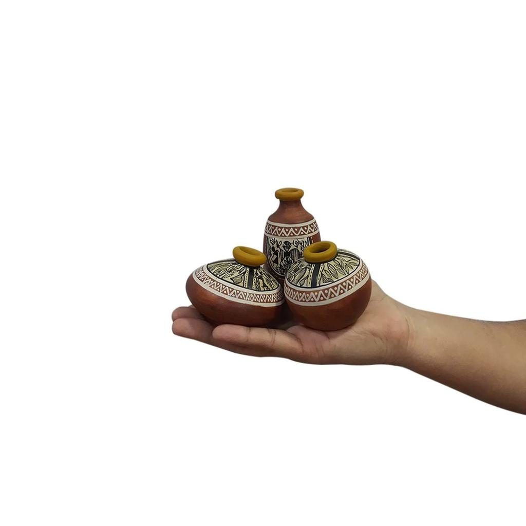 Терракотовые горшки и вазы Warli Handpainted для гостиной и домашнего декора (Набор из 3 шт., коричневый) | Терракотовые миниатюрные горшки выставочный экспонат