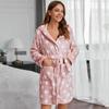 Зимний женский коралловый плюшевый халат, мягкий плюшевый халат с капюшоном, теплый фланелевой флисовый халат для спа, пушистый женский халат в горошек