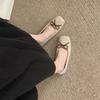 Gentle Evening Wind Shallow Mouth Small Single Shoes 2024 Spring and Autumn Winter Bow Soft Sole Square Head Beanie Shoes Ladyshoes