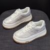 Платформенные белые женские кроссовки 2025 весна новые повседневные спортивные туфли ретро универсальные с небольшой высотой подъема популярные кеды