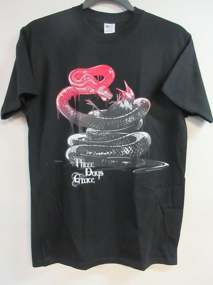THREE DAYS GRACE OFFICIAL MERCH SNAKE BIRD 2010 BAND CONCERT MUSIC LARGE Unisex T-Shirt