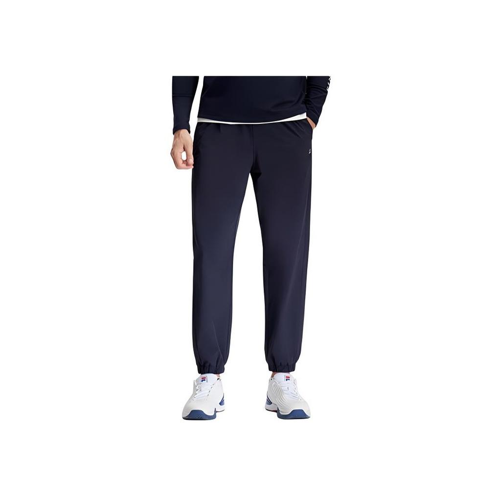 Fila Официальные мужские тканые длинные брюки 2024 Весна Новые базовые простые фитнес спортивные трикотажные зауженные брюки мужские низы королевский синий A11M413801FNV