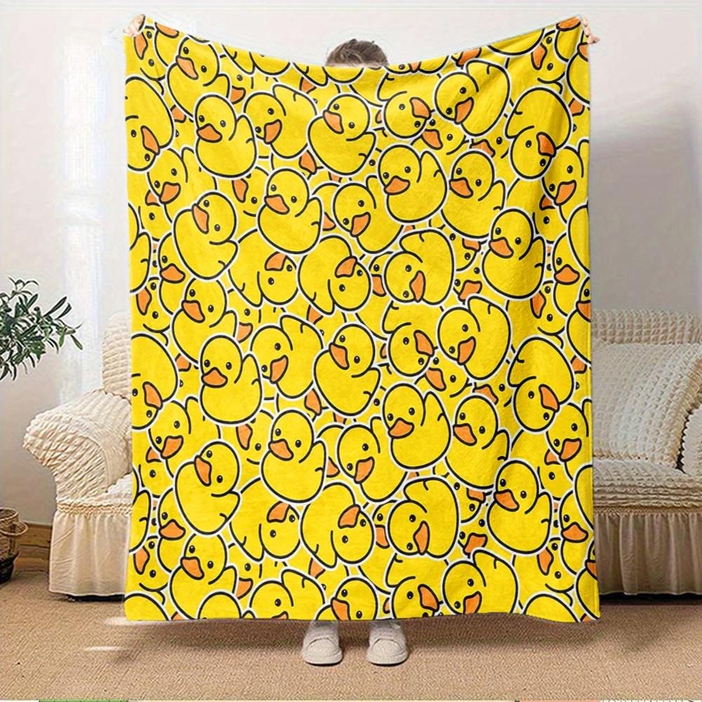 1pc Duck Pattern YellowDigital Print Fleece Blanket - Contemporary Style, Suitable for All Seasons, Perfect for Home, Travel, or Camping - M