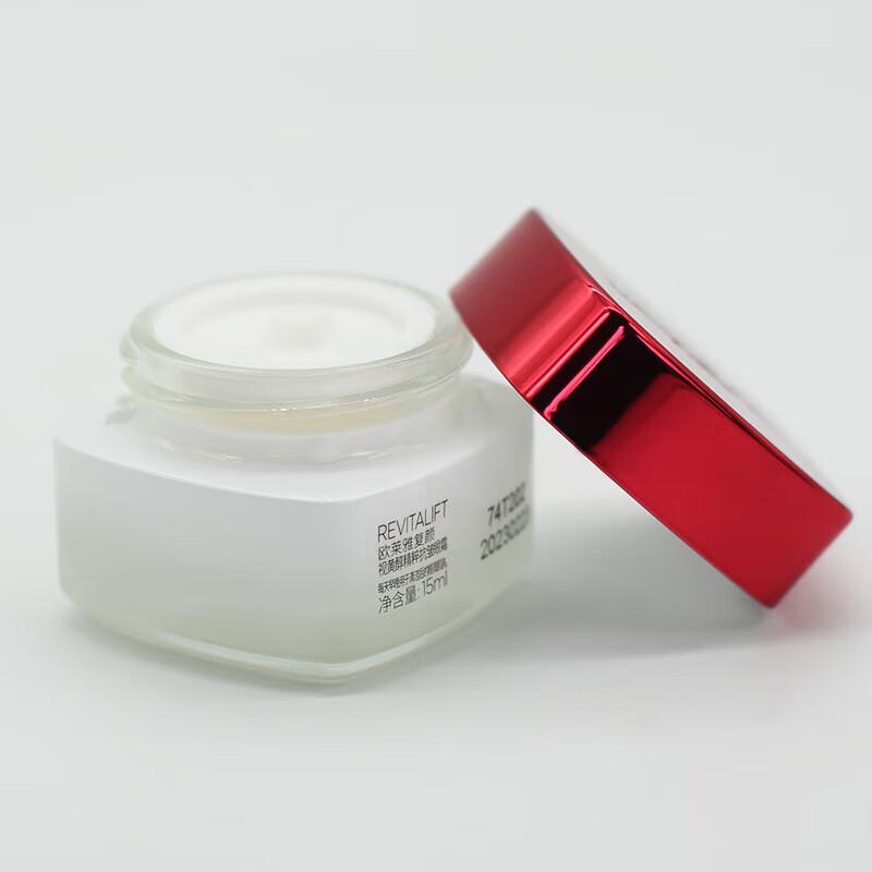 L'Oréal Revitalift Ретинол Крем для кожи вокруг глаз против морщин