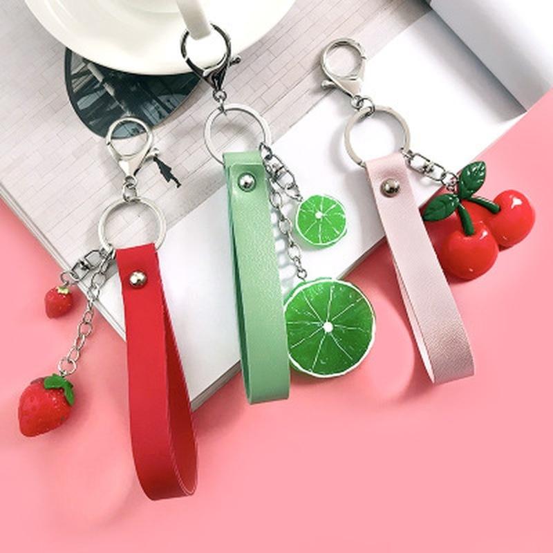 1PCS Creative Fashion Acrylic Fruit Leather Rope Keychain Dragon Fruit Car Keyring