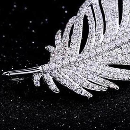 Rhinestone Feather Brooch for Women Men Faux Crystal Feather Lapel Safety Pin Collar Jewelry Accessory for Parties Weddings