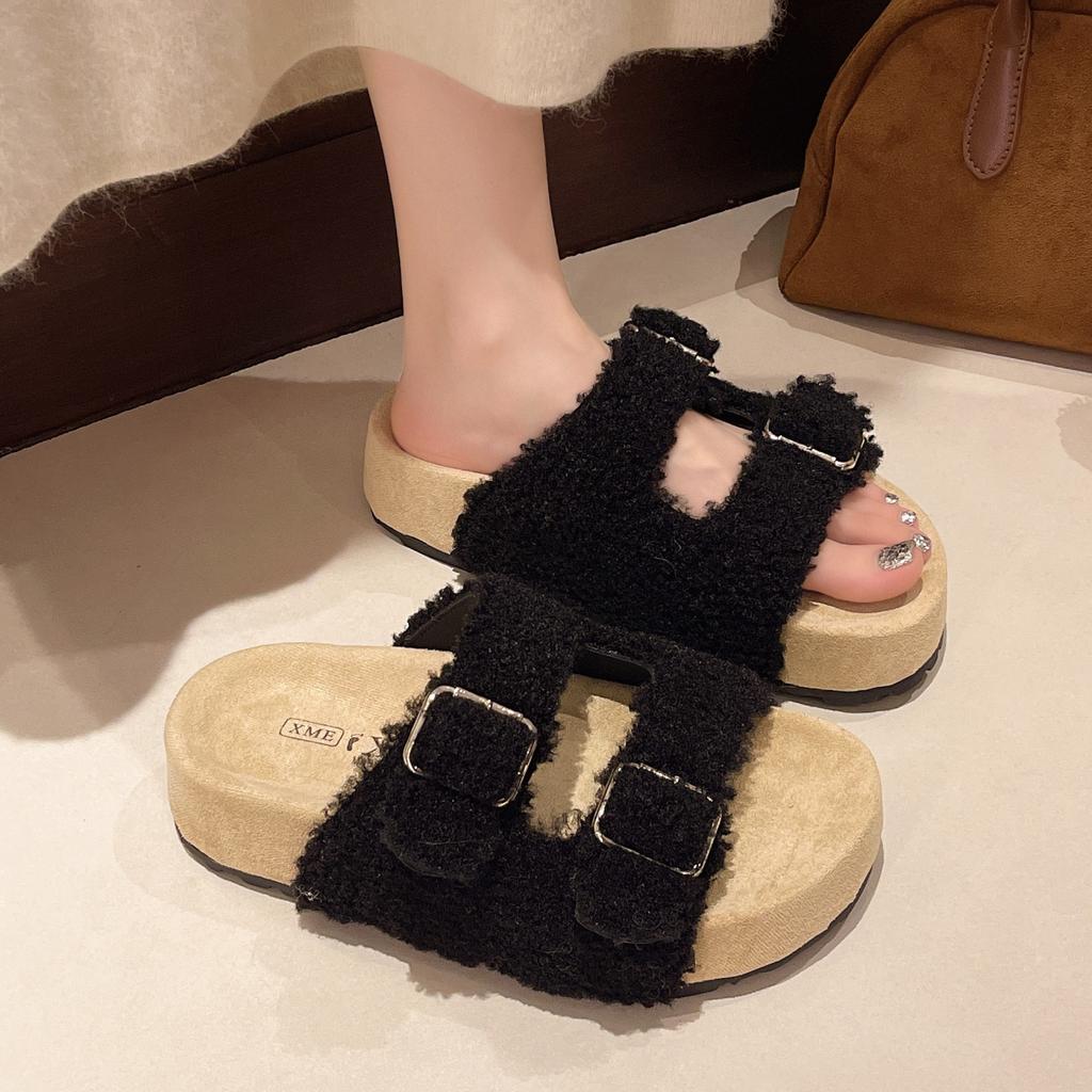 Thick-soled Foreign-style Fluffy Drag Women 2025 New Autumn French Outer Wear Temperament High-end Slippers Fashion Versatile Shoes