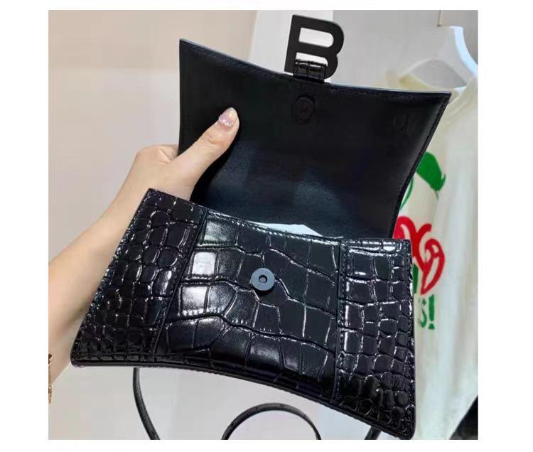 Ранневесенняя Высококлассная Нишевая Сумка-Багет и Кроссбоди Песочные часы