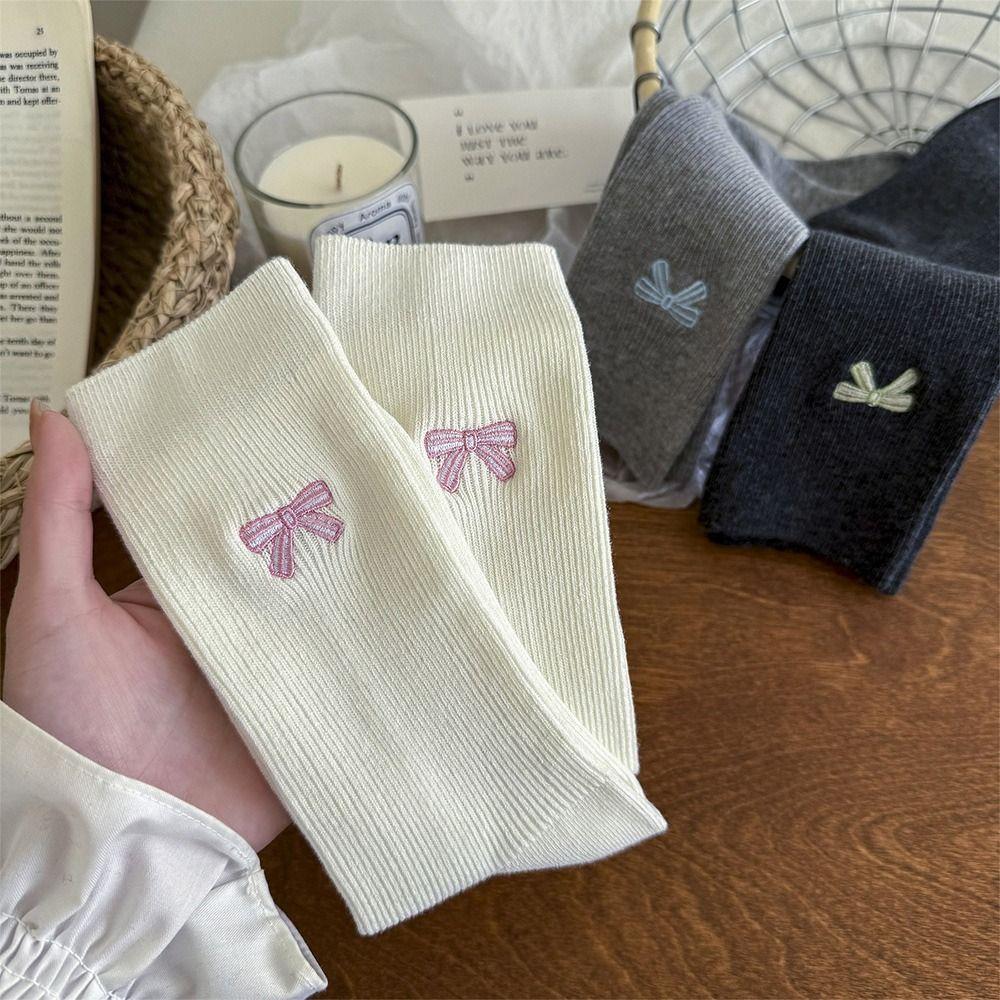 Seamless Women's Mid-Calf Socks Spring Autumn Slouchy Socks Embroidered Bow Socks  for Women Girls