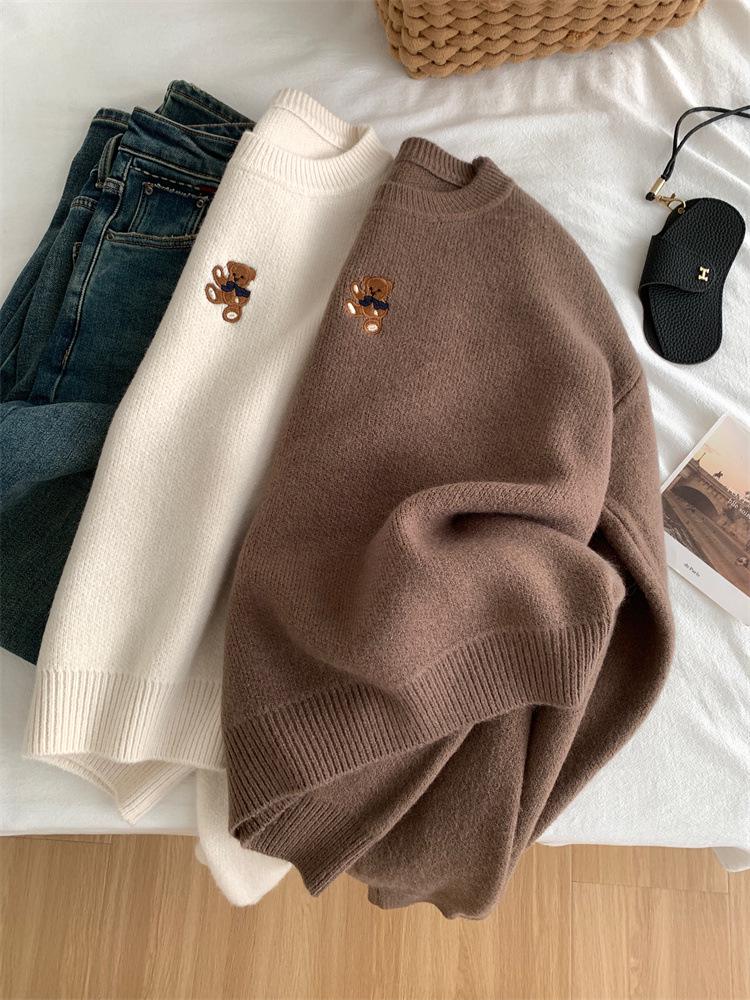 Корейский вязаный свитер с вышивкой медведя, мягкий и теплый для осени/зимы