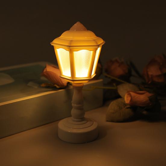 LED Night Light Soft Warm Glow Flicker Free Battery Powered Retro Style LED Table Lamp Bedside Light Decoration