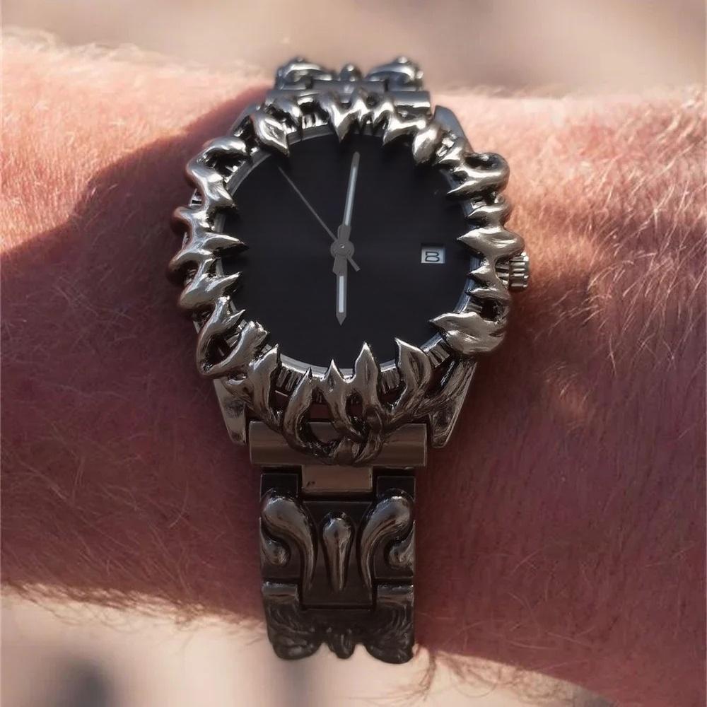 Hot Sell Black Scale Dial Quartz Watch Men's Antique Alabaster Y2K Demon Claw Luminous Medieval Unique AAA Creative Men Watch