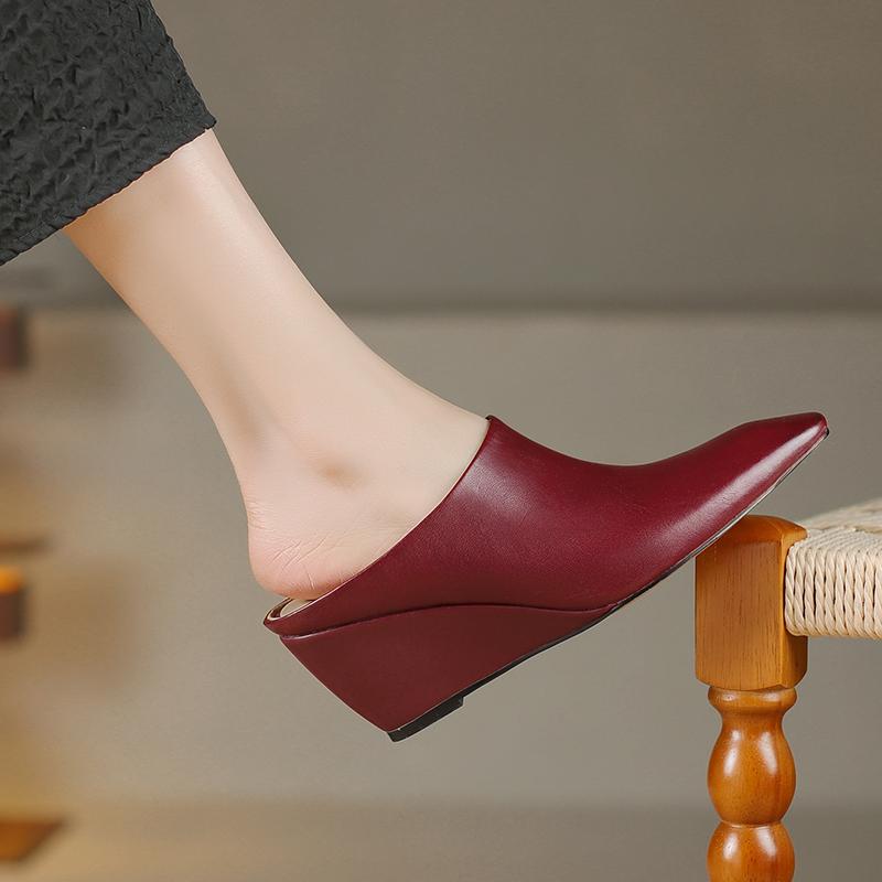 Модная Новая Обувь Клинья Шлепанцы Тапочки Туфли для Женщин 2025 Мода Квадратный Носок Женские Туфли на Высоком Каблуке Лодочки Тапочки Обувь Женские Мюли