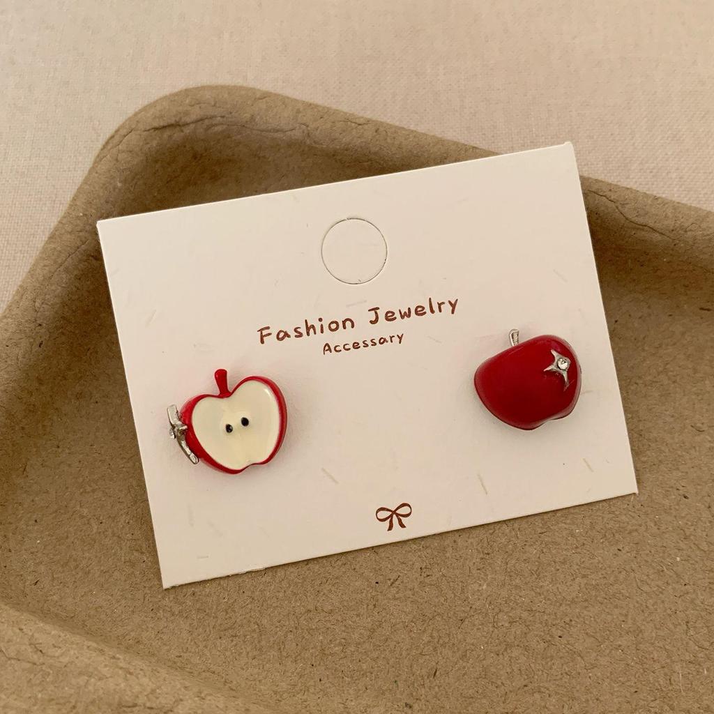 Серьги-кисточки Red Apple: Сладкий весенний дизайн для женщин