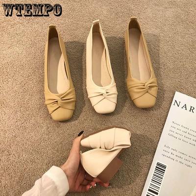 Универсальные туфли на весну и осень. Женские однотонные туфли на низком каблуке с квадратным носком из мягкой кожи на мягкой подошве на высоком каблуке с квадратным каблуком и плиссировкой с бантом.