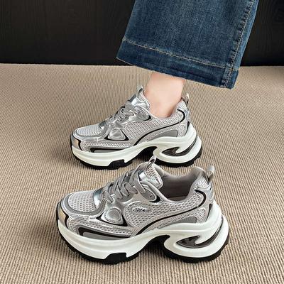 Сетка, обувь на платформе, повседневная спортивная обувь с увеличением роста, ins2025, новая весна и осень, популярная, жареная уличная обувь для папы, женская обувь