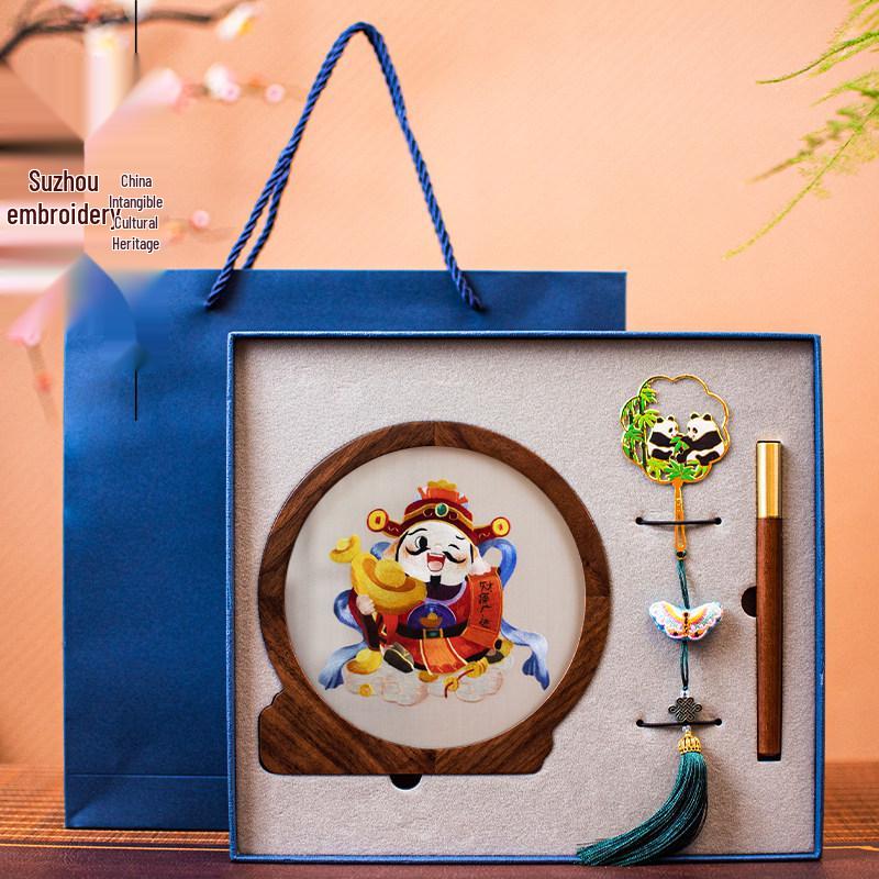 Китайский сувенир: Фигурка панды вышивка Сучжоу Подарок