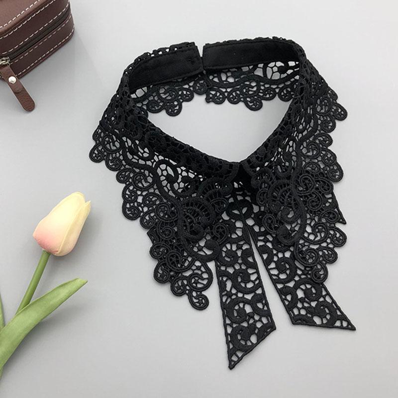 Vintage Embroidery Fake Collar For Women White Lace Hollow False Detachable Collar Lapel Shirt Tie Necklace Clothes Accessory